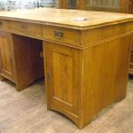 381 8556 WRITING DESK